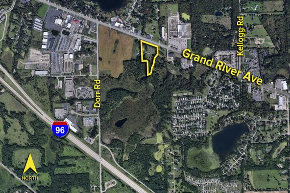 Grand River Avenue: Grand River Avenue, Brighton, MI 48114